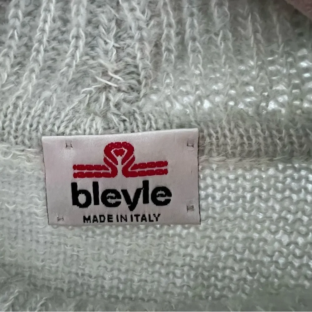 Vintage Mohair Wool Blend Made In Italy Trurtleneck Sweater